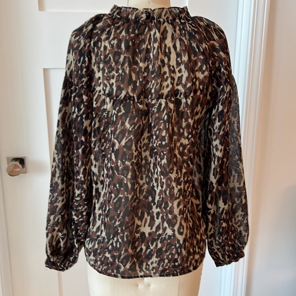 Walter Baker Sheer brown and black Leopard Blouse size small - Picture 6 of 10